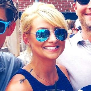 Meet your Posher, Renée